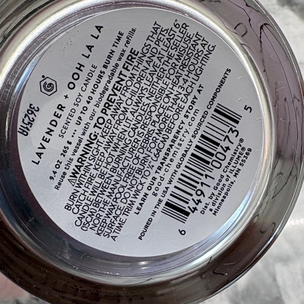 Good Chemistry Lavender Scented Glass Candle - Pale Purple - Picture 3 of 4